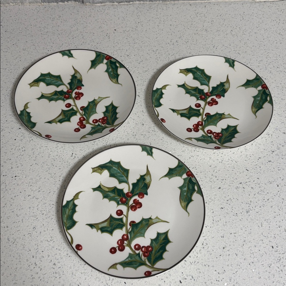 Restoration Hardware 2001 Holly Berry Holiday Salad Dessert Plates Set of 3